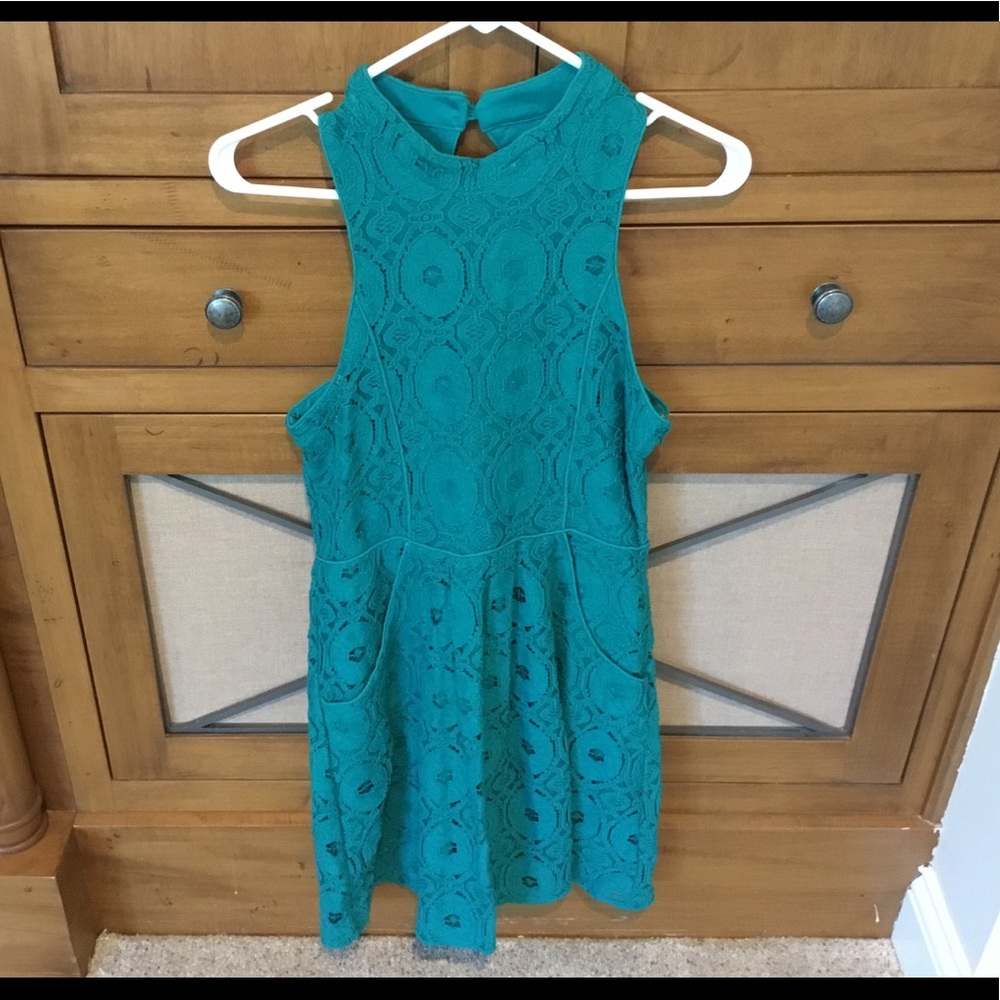 Tee shirt dress under lace . Size small